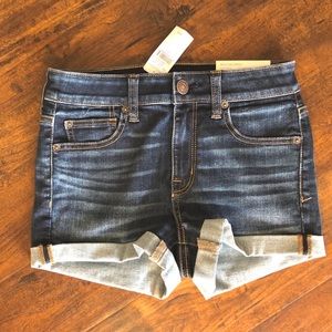 AEO High-Waisted Denim Short